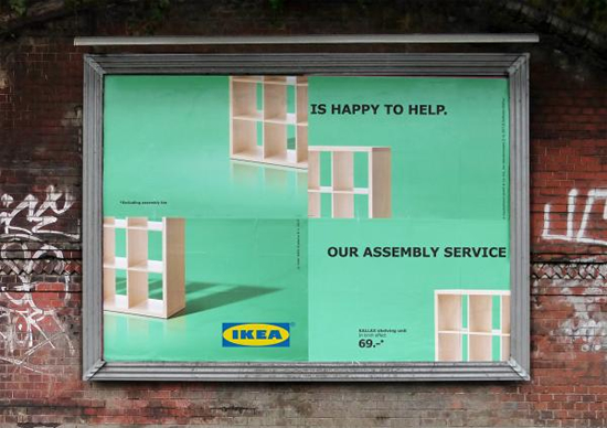 家具ショップ（イケア）の屋外広告。組み立て失敗を表現した4枚の写真、組み立てサービスの活用をPRしています。＜ドイツ＞